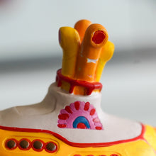 Load image into Gallery viewer, Beatles Yellow Submarine Lava Lamp Restoration with Yellow Wax and Blue Fluid
