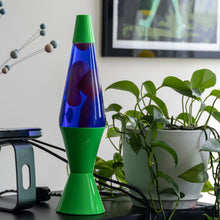 Load image into Gallery viewer, UV Reactive Green &quot;Silver Streak&quot; Vintage Lava Lamp Restoration
